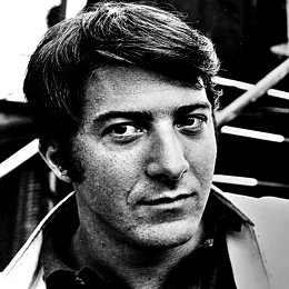 Dustin Hoffman - 3022985-inline-s-8-10-famous-creative-minds-that-didnt-quit-their-day-jobs