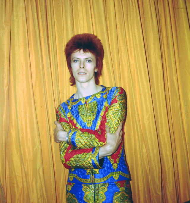 13 Immortal Costumes From The Closet Of David Bowie | Co.Design