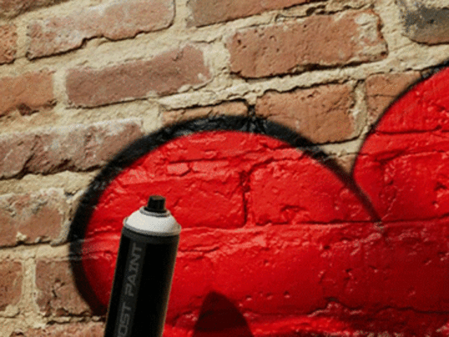 Un cuore realizzato con vernice spray virtuale in GhostPaint, a cura di Mark Wilson